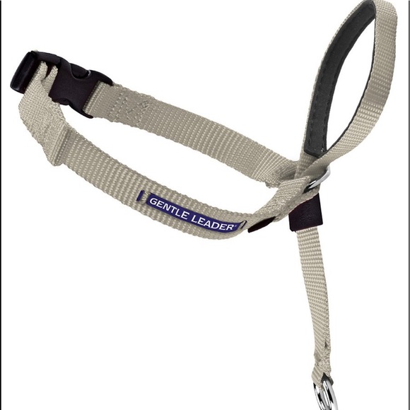 Gentle leader head collar with training guide - Picture 2 of 3